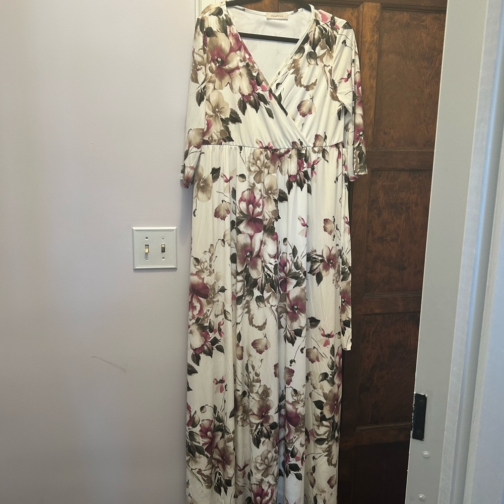 Pinkblush maternity dress never worn 1x
